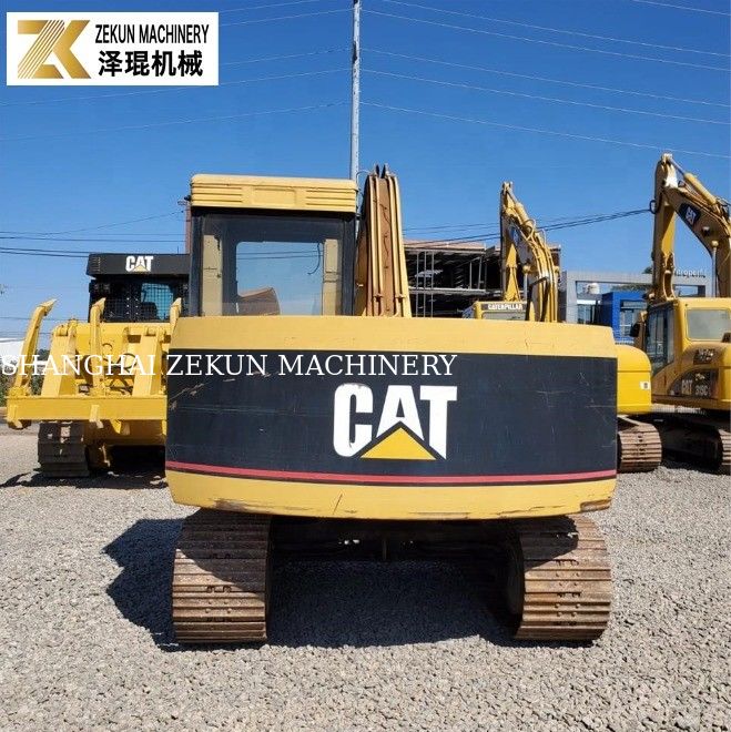 Японский эксплуатируемый экскаватор CAT E70B гидравлический насос финальный привод в Шанхае на конкурсе