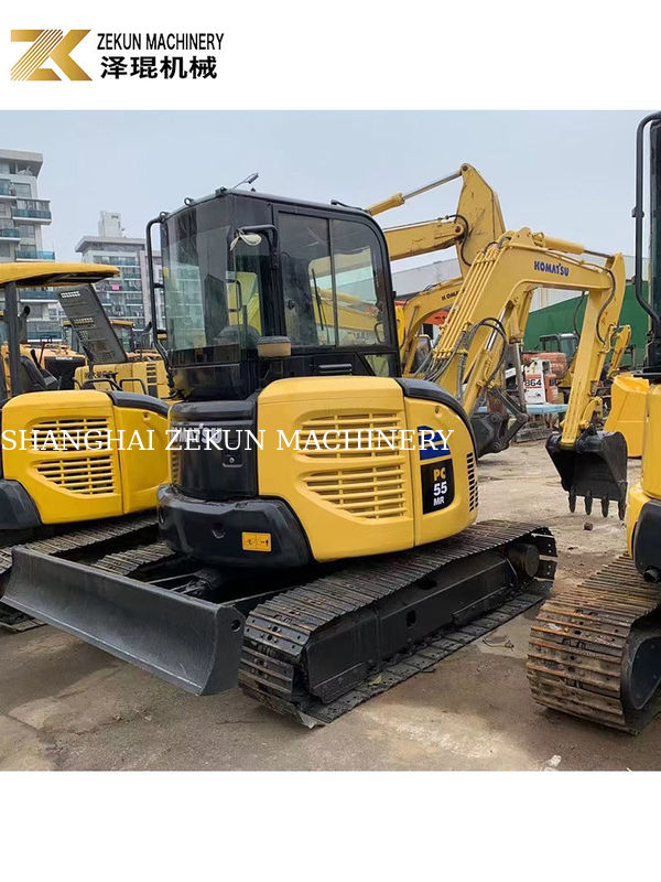 Эксплуатационный экскаватор Komatsu PC55MR-2 мощностью 28,5 кВт и емкостью 0.2 м3