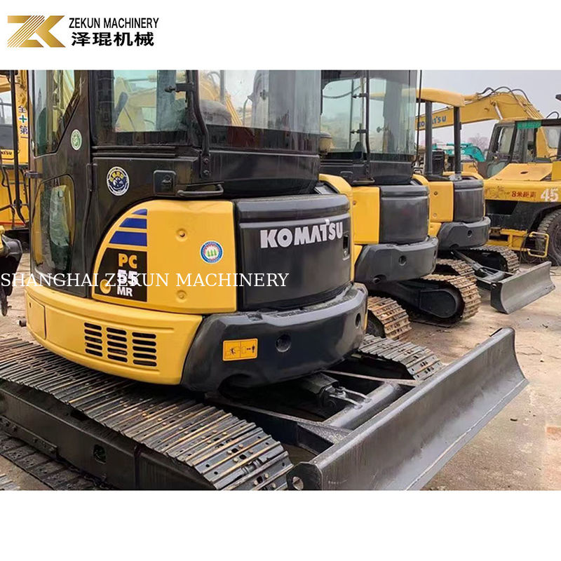 Эксплуатационный экскаватор Komatsu PC55MR-2 мощностью 28,5 кВт и емкостью 0.2 м3
