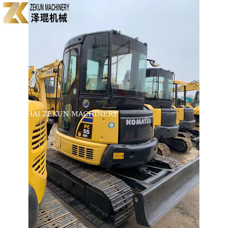 Эксплуатационный экскаватор Komatsu PC55MR-2 мощностью 28,5 кВт и емкостью 0.2 м3