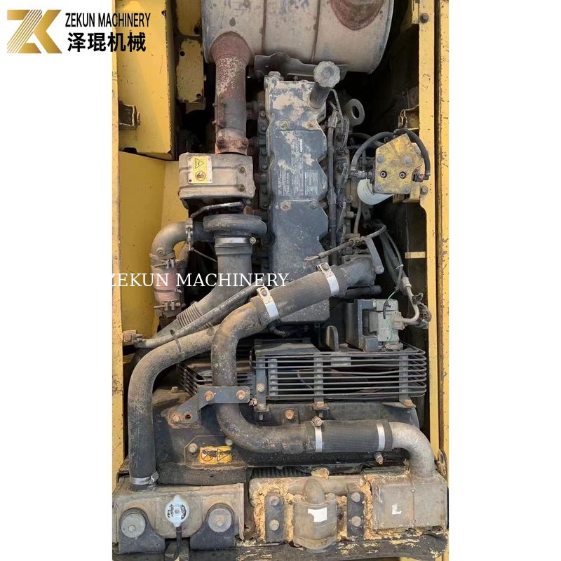 Использованный экскаватор Komatsu 200 Вторая рука PC200-6 Кавальщик Рабочая масса 20,15 тонны