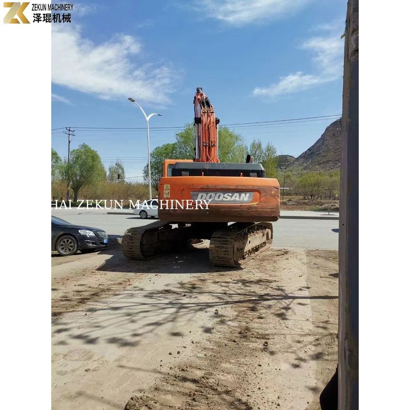 DH300-7 Использованный экскаватор Doosan 30Ton 2017 год Гидравлический цилиндр для добычи полезных ископаемых