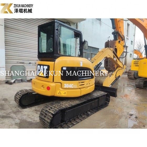 4 тонны Эксплуатационный экскаватор CAT 304 с закрытой кабиной и оригинальным гидравлическим цилиндром