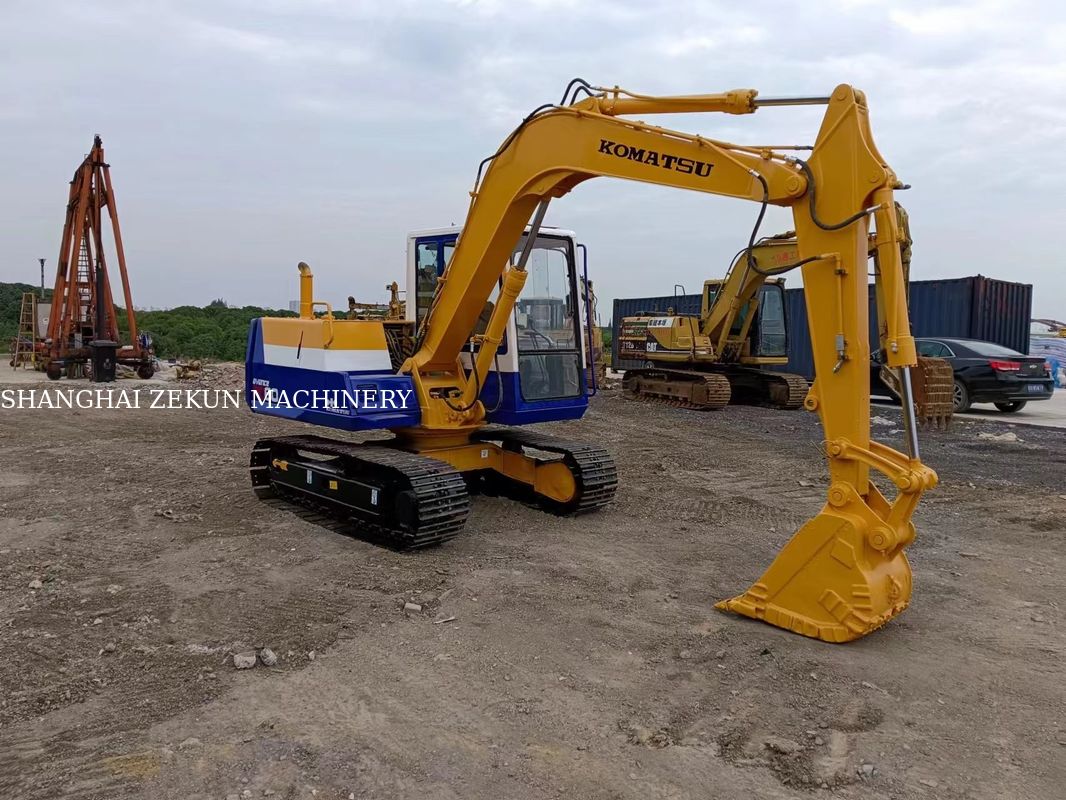 Япония Komatsu PC60-6 экскаватор с низкой рабочей массой 6 тонн и в хорошем состоянии