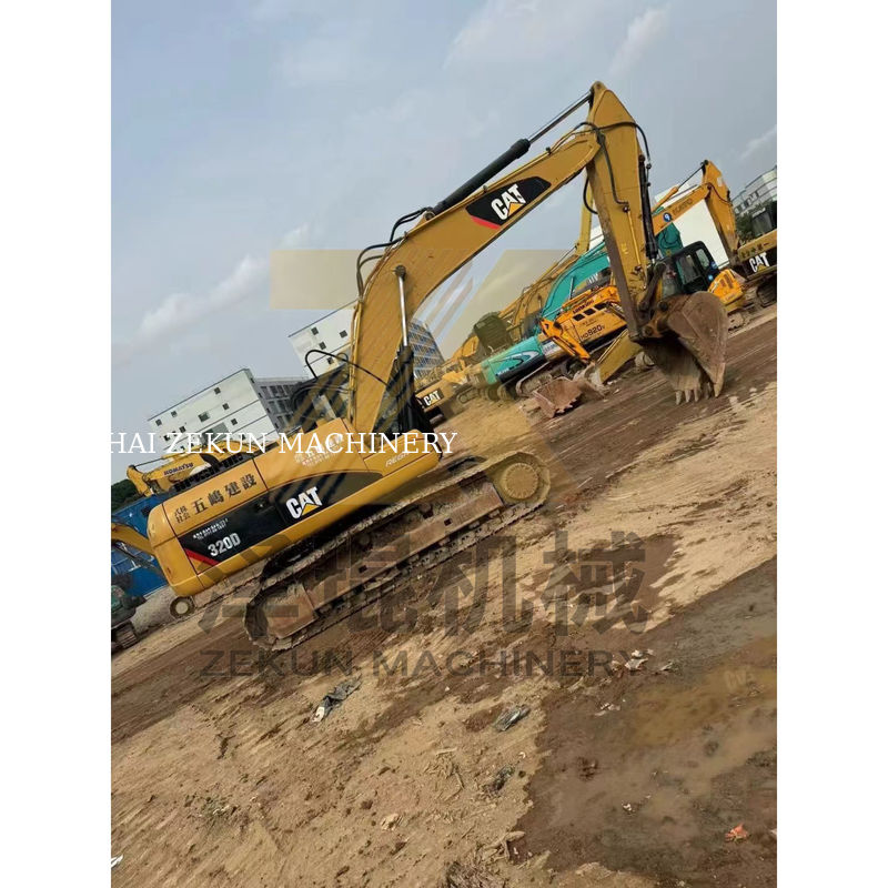Использованный экскаватор Cat 320D в Японии весом 20000 кг в хорошем состоянии