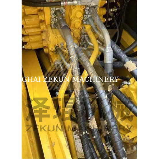 Komatsu PC240-7 экскаватор с низким рабочим временем 0-2000 и другие гидравлические цилиндры