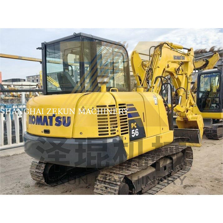 Подержанный экскаватор Komatsu PC56 с вместимостью в 0.2 м3 и рабочими часами 0-2000