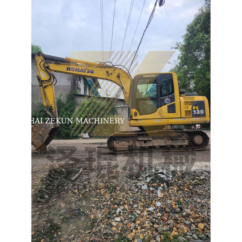 Подержанный экскаватор Komatsu PC130-6/7/8M0 в отличном состоянии