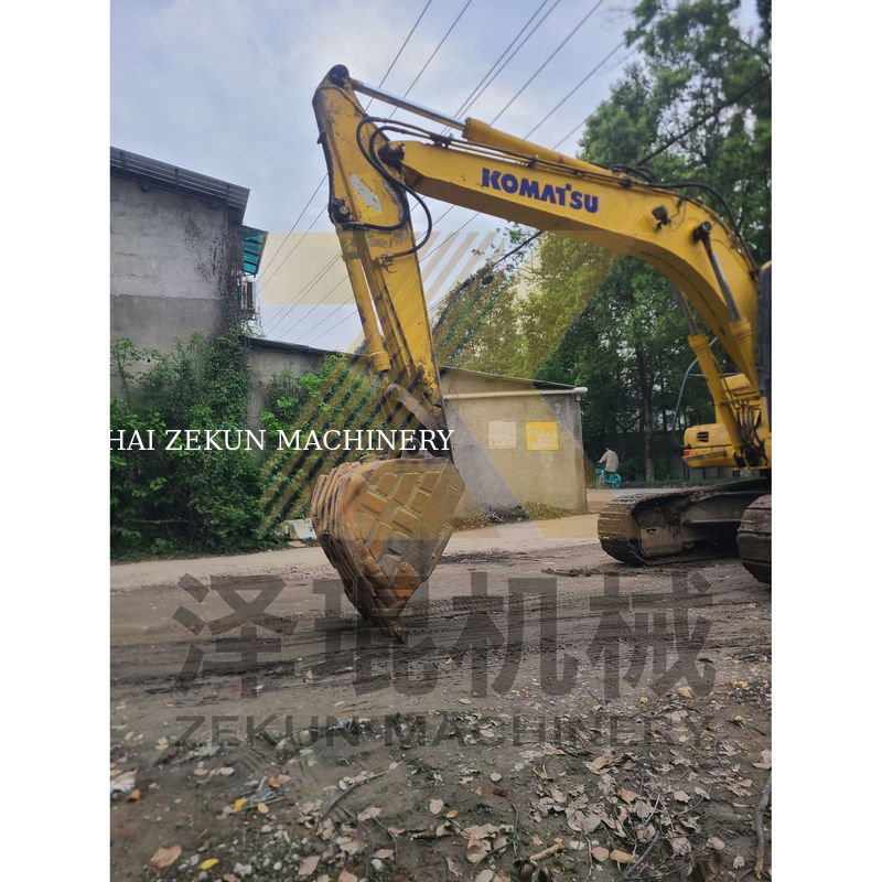 Подержанный экскаватор Komatsu PC130-6/7/8M0 в отличном состоянии