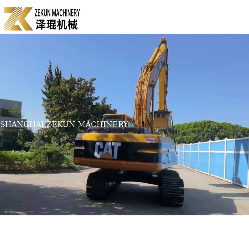 Использованный экскаватор Cat 320 BL с емкостью в 0,92 м3 и рабочими часами 2001-4000