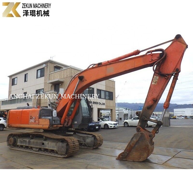 Использованный экскаватор Hitachi Zaxis 210 ZX210 масса машины 21 тонны и вместимость ведра 1,0 м3