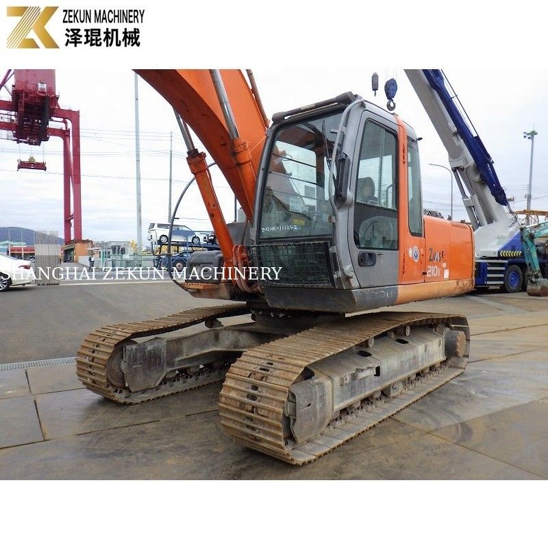 Использованный экскаватор Hitachi Zaxis 210 ZX210 масса машины 21 тонны и вместимость ведра 1,0 м3