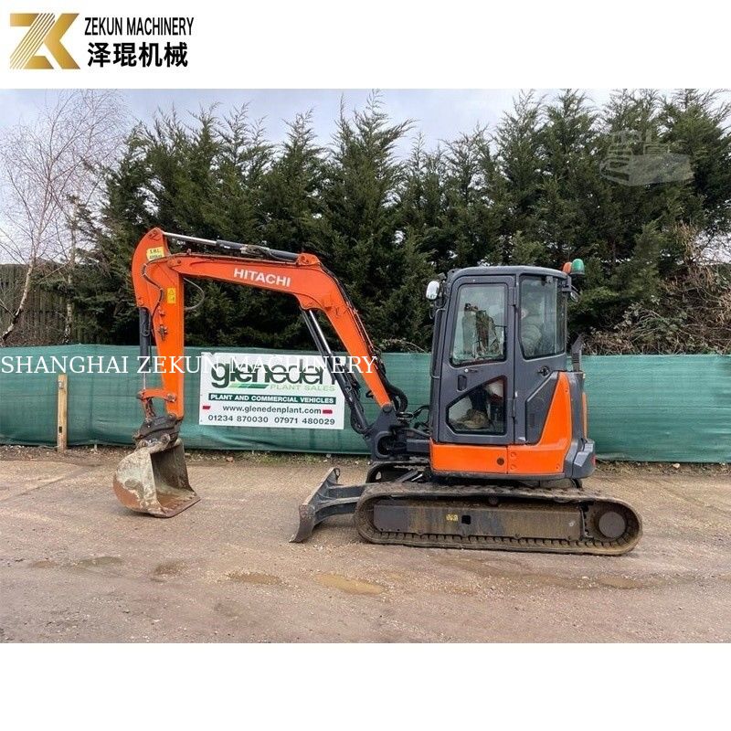 Использованный мини-экскаватор Hitachi ZX55U. Японский оригинал.