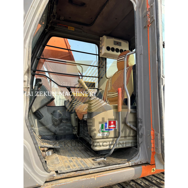 Использованный мини-экскаватор Hitachi ZX120-6 с рабочей массой 12 тонн 4001-6000 рабочих часов