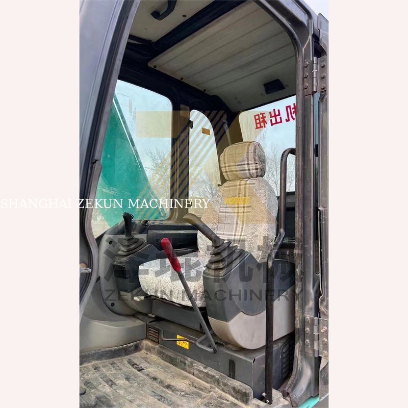 Использованный экскаватор Kobelco SK75-8 в отличном состоянии для продажи в Шанхае