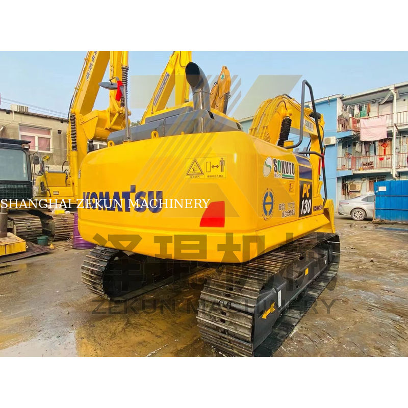 Подержанный экскаватор весом 13 тонн Komatsu PC130-7 Digger в Шанхае Гидравлический клапан Другие