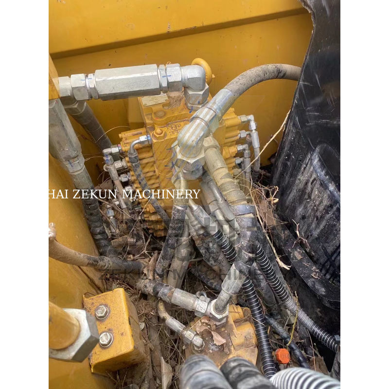 Использованный экскаватор Sany SY75C в Шанхае с мощностью 55 кВт и весом 7000 кг