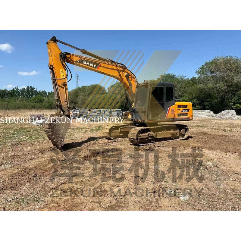 Sany SY135 Pro Crawler Excavator 0,6 м3 Вместимость ведра 2001-4000 Рабочие часы использованы