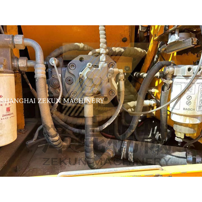 Sany SY135 Pro Crawler Excavator 0,6 м3 Вместимость ведра 2001-4000 Рабочие часы использованы
