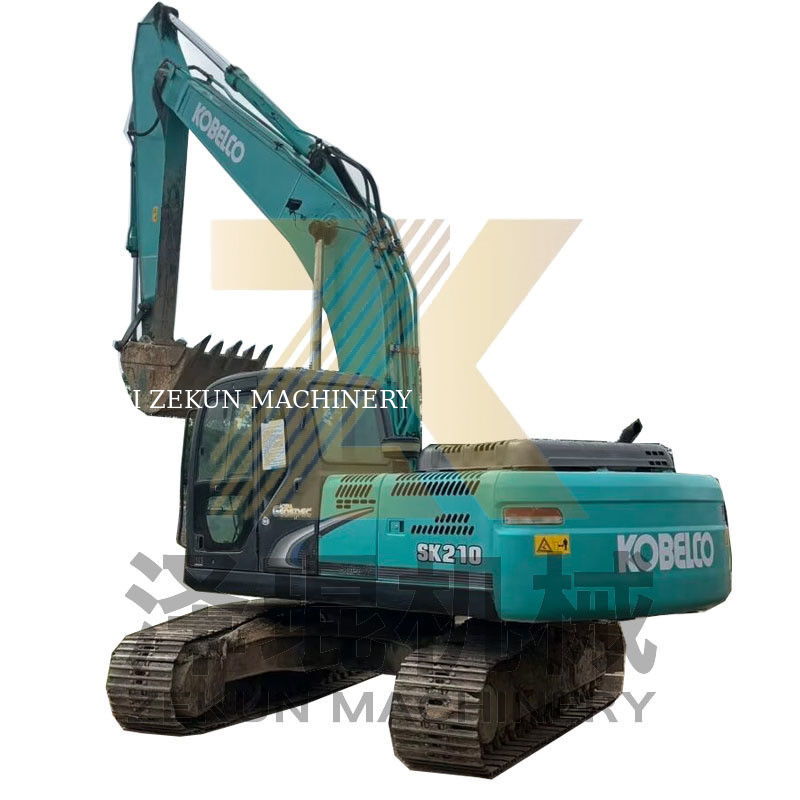 В хорошем состоянии подержанная экскаваторная машина Kobelco SK210-8 21 ТОН в Шанхае с двигателем и годом HINO 2020 года