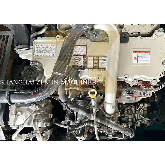 Использованный экскаватор Kobelco SK200-8 с низким рабочим временем объемом 20 тонн из Японии