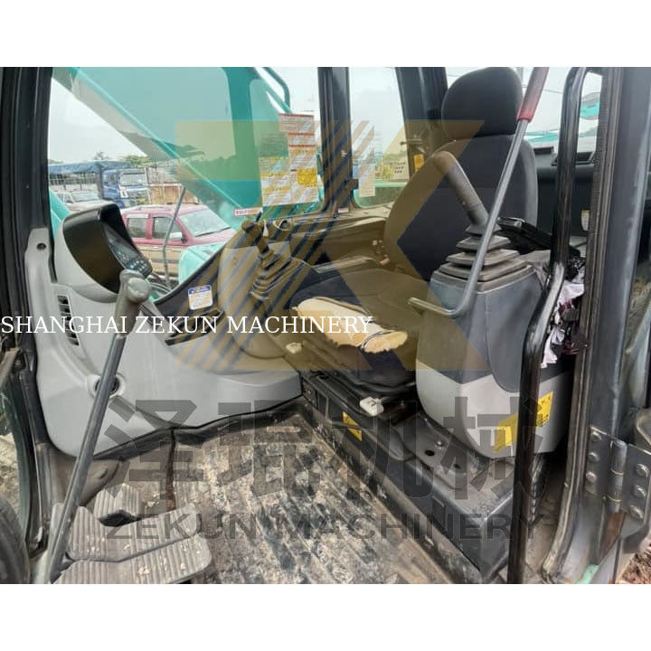 Использованная экскаваторная машина Kobelco SK200-8 2018 года с низким рабочим временем в лучшем состоянии