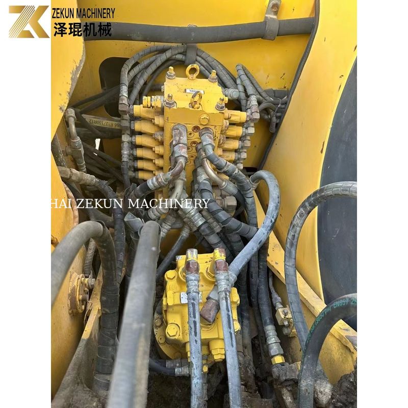 Использованная Япония Komatsu PC60-7 6Тонная экскаватор с движущимся типом