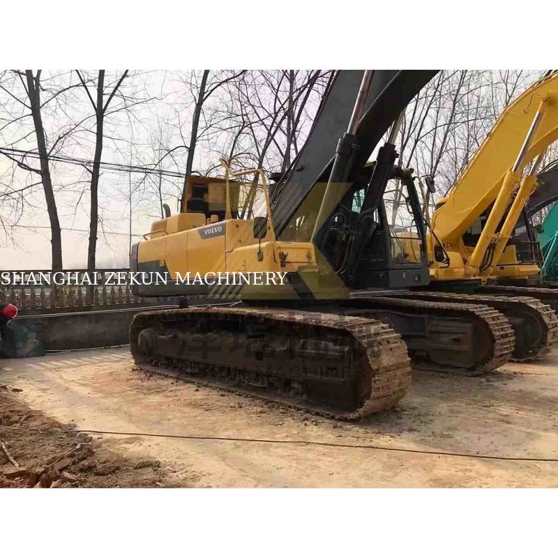Эксплуатационный экскаватор Volvo Ec480dl с 4600 рабочими часами и другим гидравлическим цилиндром