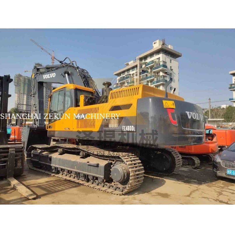 Использованный экскаватор VOLVO EC480DL мощностью 270 кВт и емкостью 1,77 3,8 м3