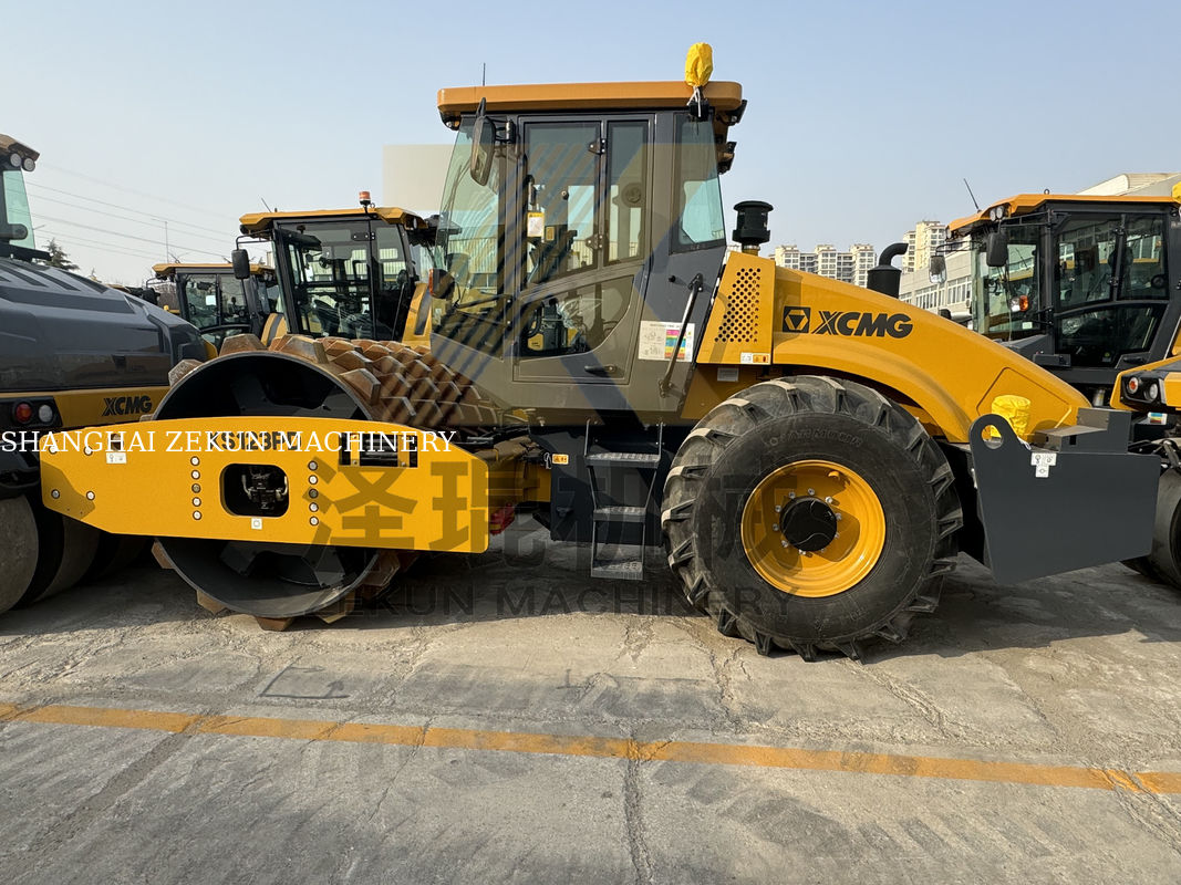 12-тонный XCMG XS123PD Single Drum Roller China Stage II Road Construction Equipment (XCMG XS123PD) - одно барабанное колесо для дорожного строительства Китая