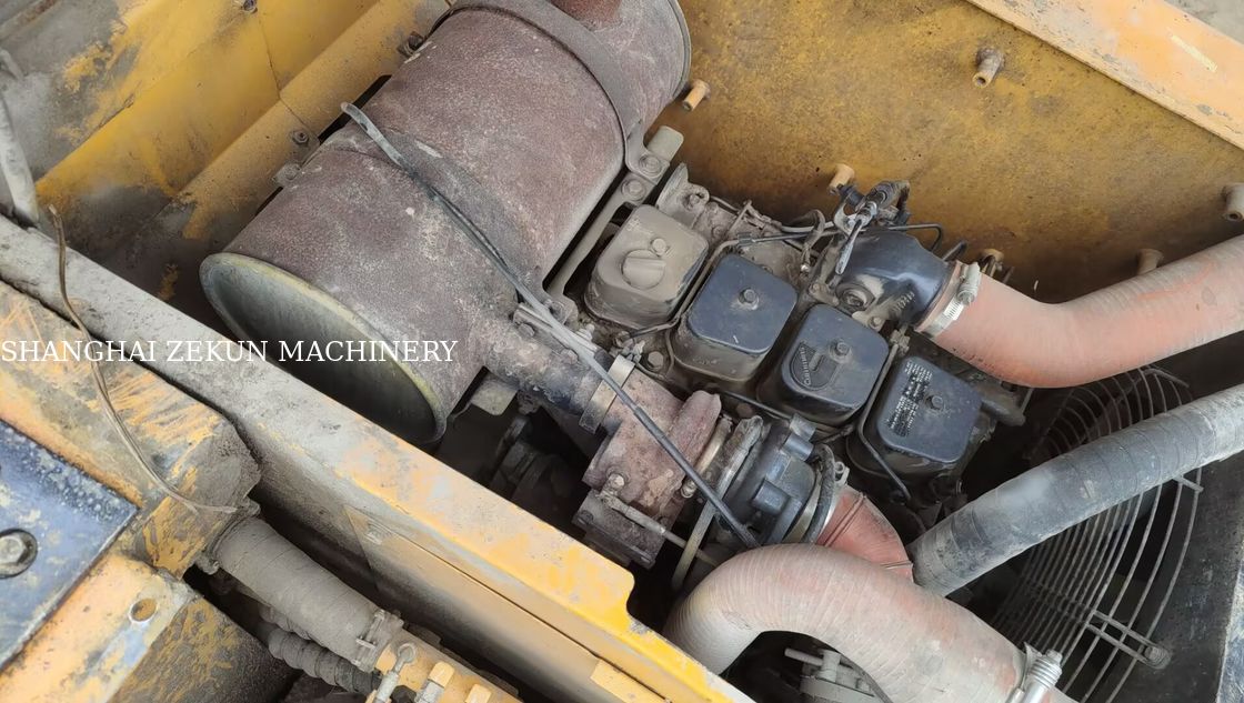 2015 Hyundai R150-9 экскаватор с молотком и 5 300 рабочих часов повысить производительность