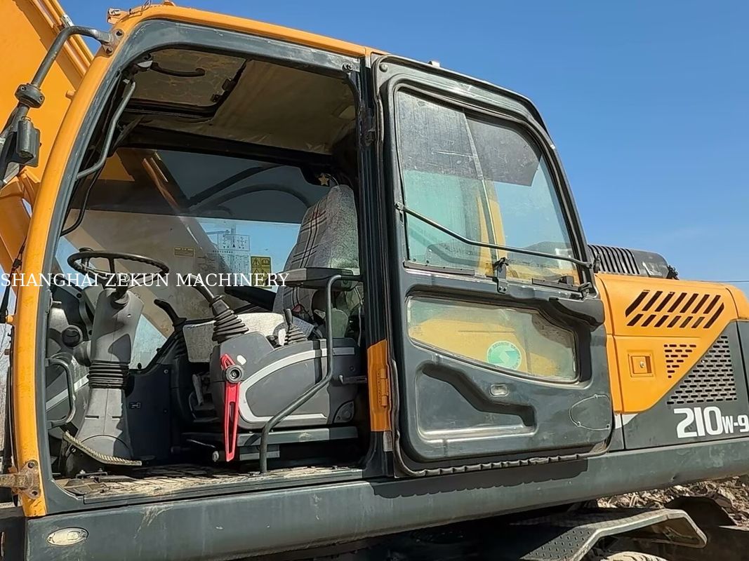 2014 Hyundai R210W-9 21-тонный колесный экскаватор идеально подходит для строительных проектов