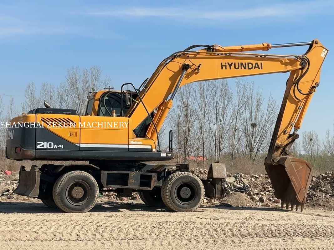 2014 Hyundai R210W-9 21-тонный колесный экскаватор идеально подходит для строительных проектов