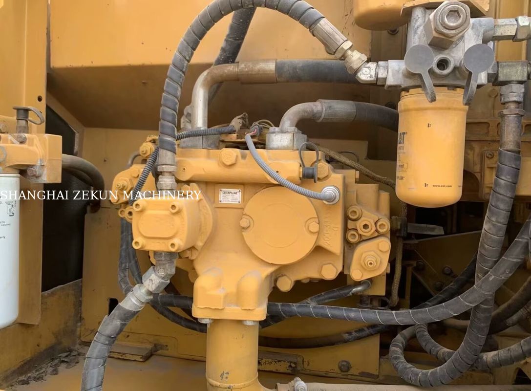 Многофункциональный экскаватор 2020 Cat 323D2 23 тонны 4877 часов для различных применений