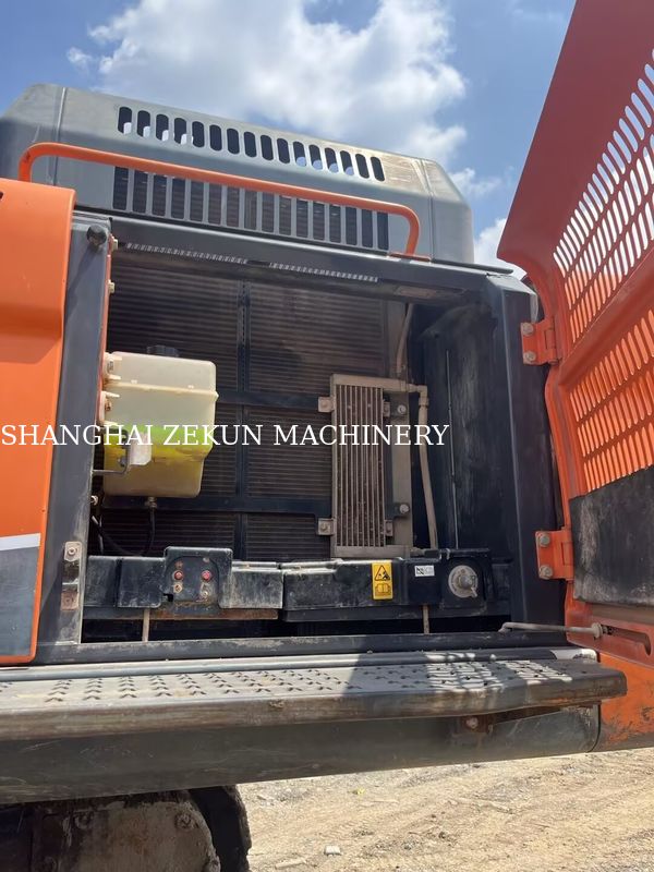 Использованный экскаватор Doosan DX500LC-9C, 800 об/мин, мощность и максимальная высота копания 11