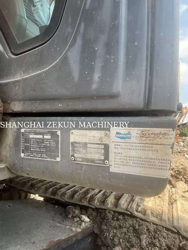 Использованный экскаватор Doosan DX500LC-9C, 800 об/мин, мощность и максимальная высота копания 11