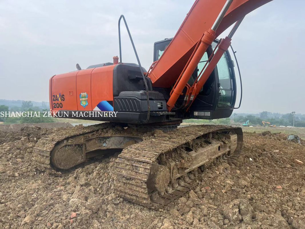 2020 Hitachi ZX220-5A экскаватор 6541hrs Максимальная высота копания 630 мм Максимальная глубина копания 670 мм Для тяжелых работ