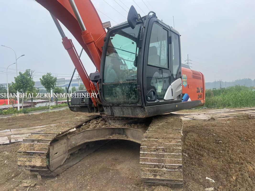 2022 Hitachi ZX200-5A экскаватор с максимальной высотой выкапывания 9 и скоростью вращения 13,3 оборота в минуту 5500 часов