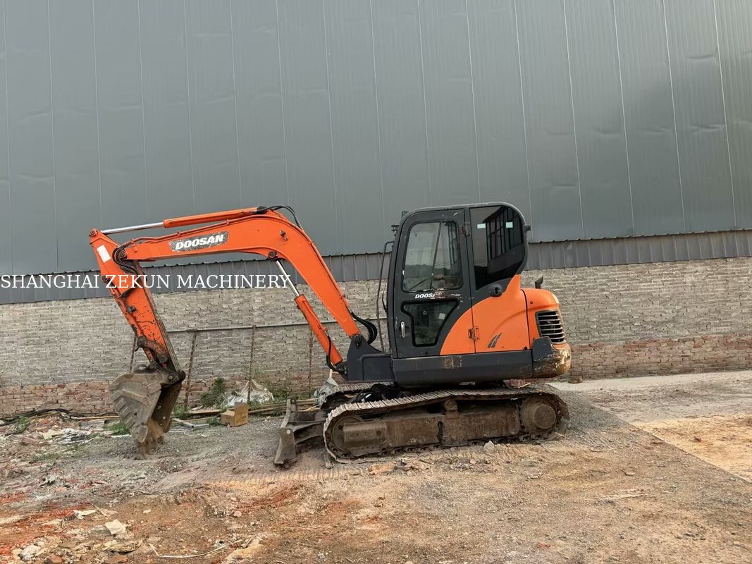 Doosan DX60 экскаватор уровень 3 стандарт выбросов Максимальная протяженность на уровне земли 100 мм и производительность