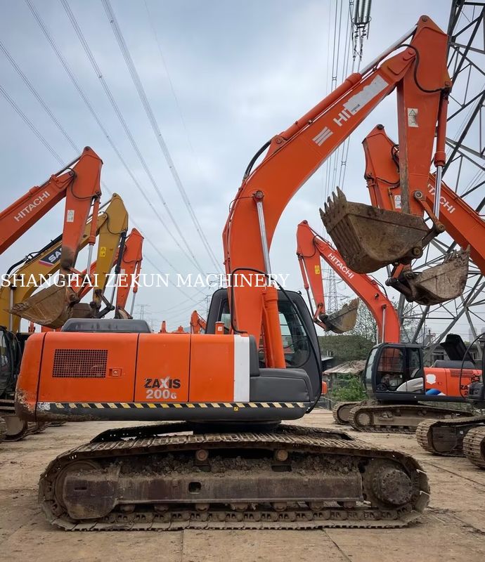 11051 часов Экскаватор Hitachi ZX200-3G с объемом ковша 0,8 – 1,0 м3