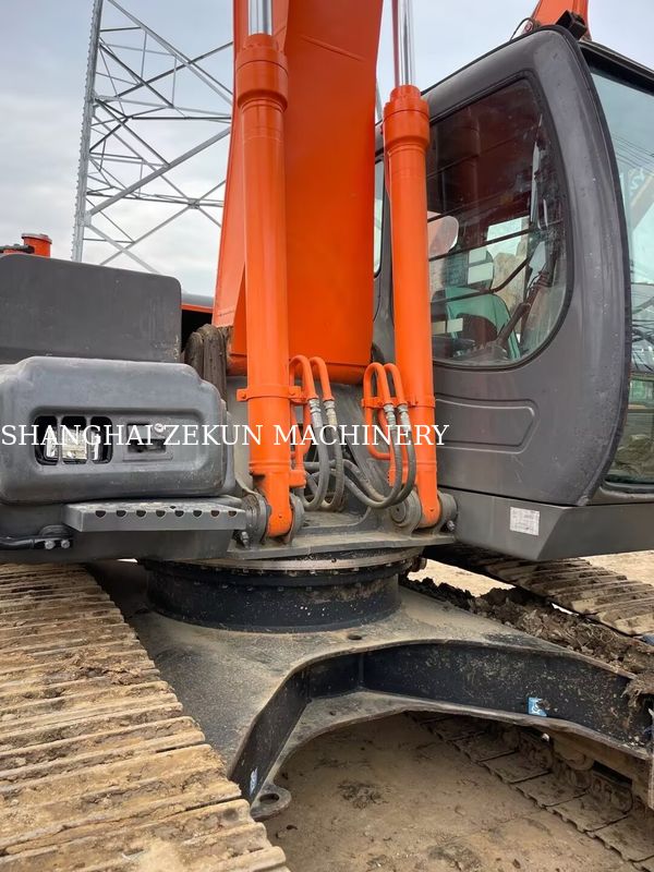 11051 часов Экскаватор Hitachi ZX200-3G с объемом ковша 0,8 – 1,0 м3