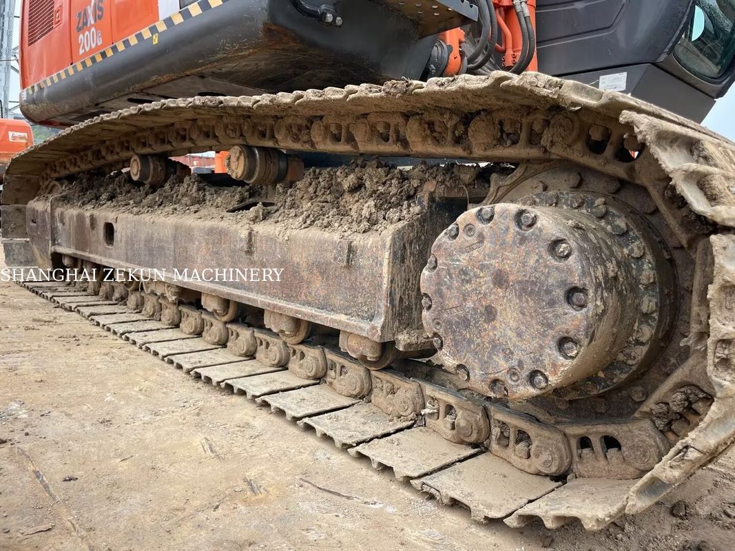 11051 часов Экскаватор Hitachi ZX200-3G с объемом ковша 0,8 – 1,0 м3